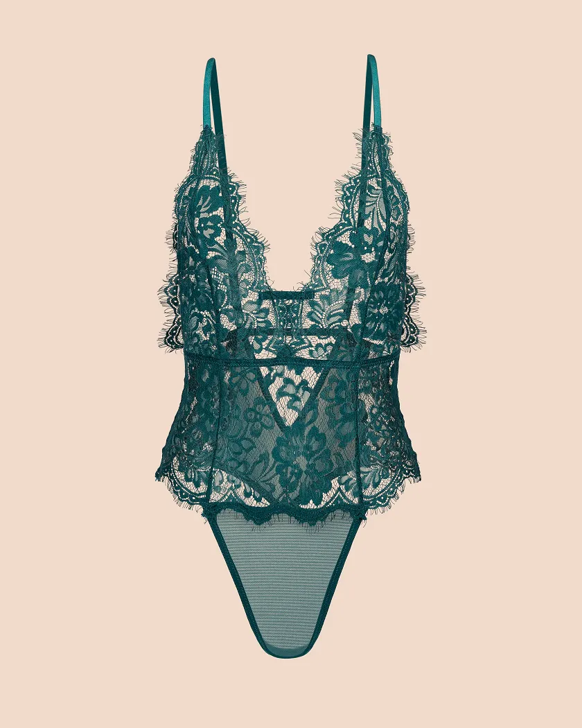 Anushka B1 Dark Green Unlined lingerie bundle Still 2