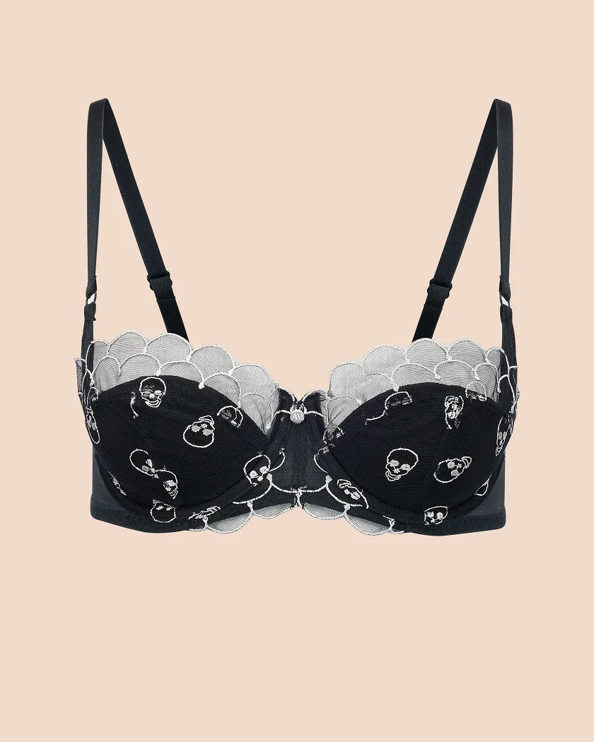 Bettie Black 4 Contour bra bundle Still 5