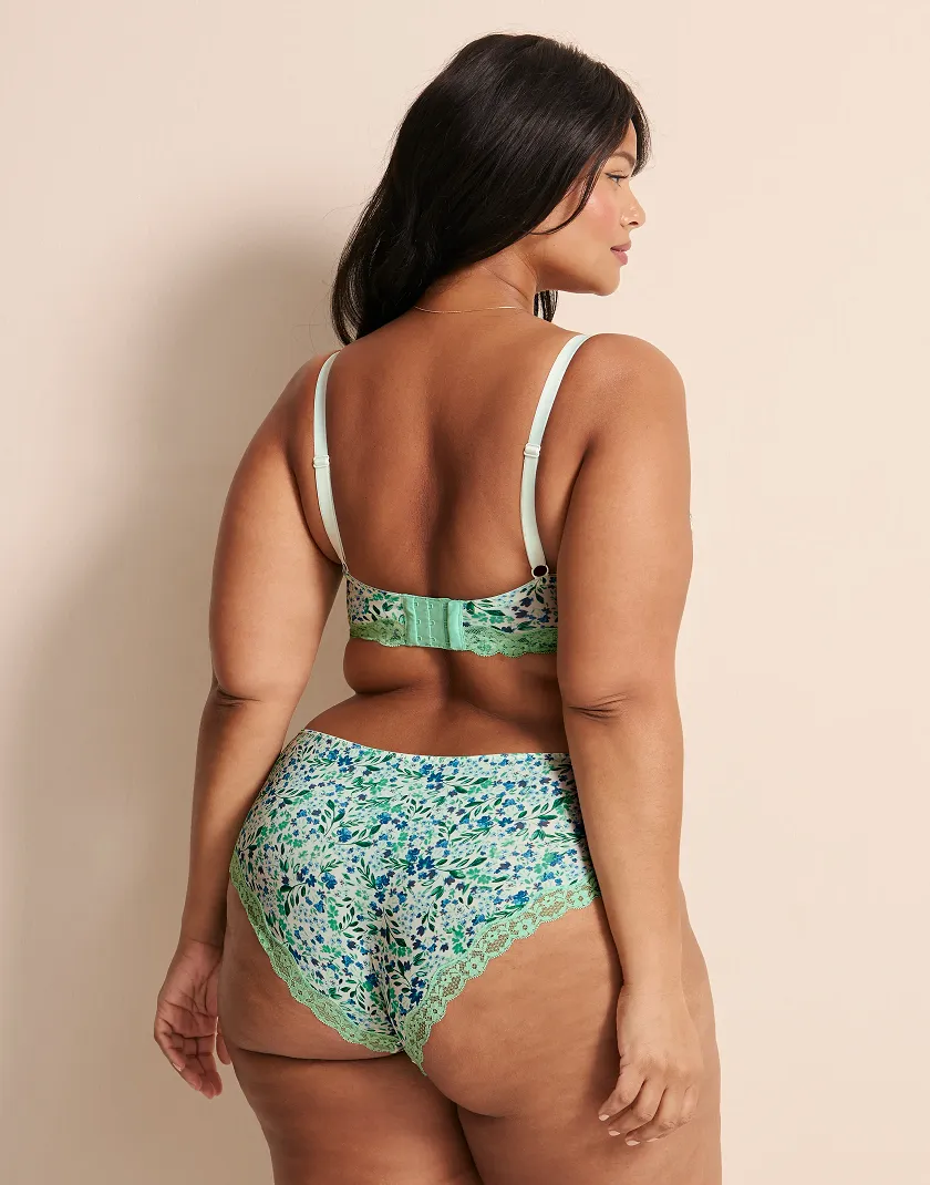 Nare Floral White 9 Contour bra bundle Model 4