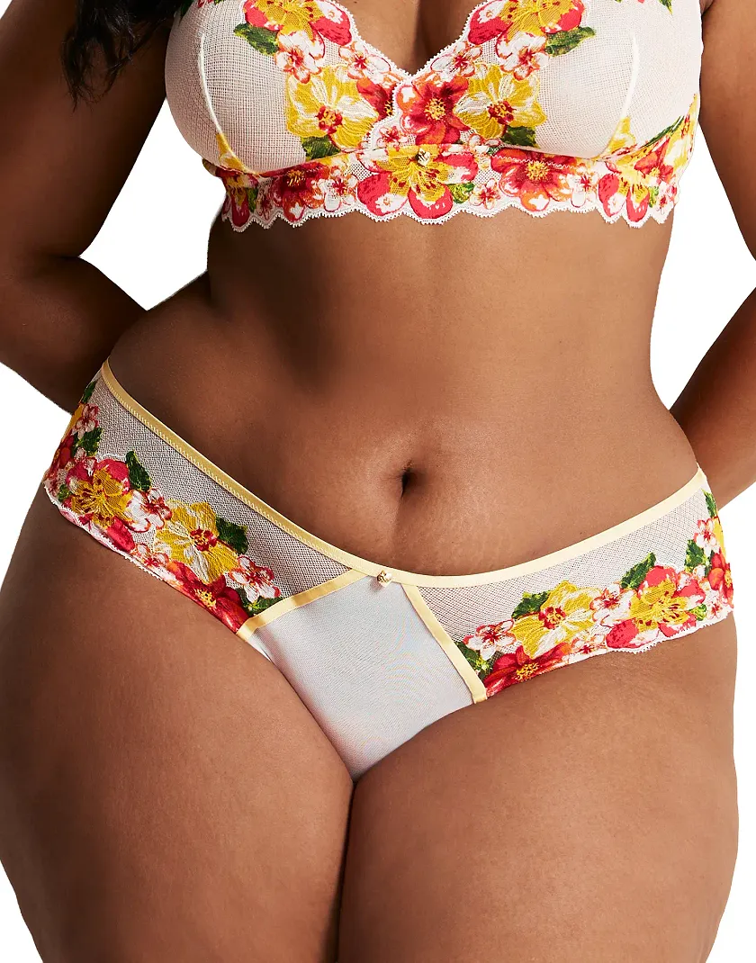 Martha Floral White 2 Unlined bra bundle Model 6