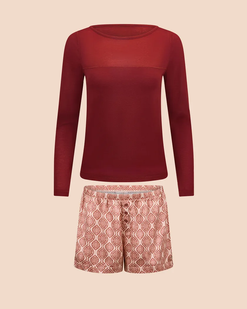 Mei Dark Red sleepwear bundle Still 3