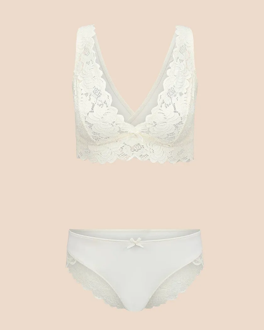 Livi Light White Unlined bra and panty bundle Still 6