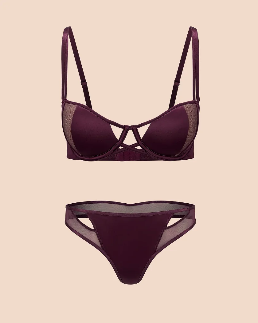 Cassandre Dark Purple 2 Contour bra bundle Still 2