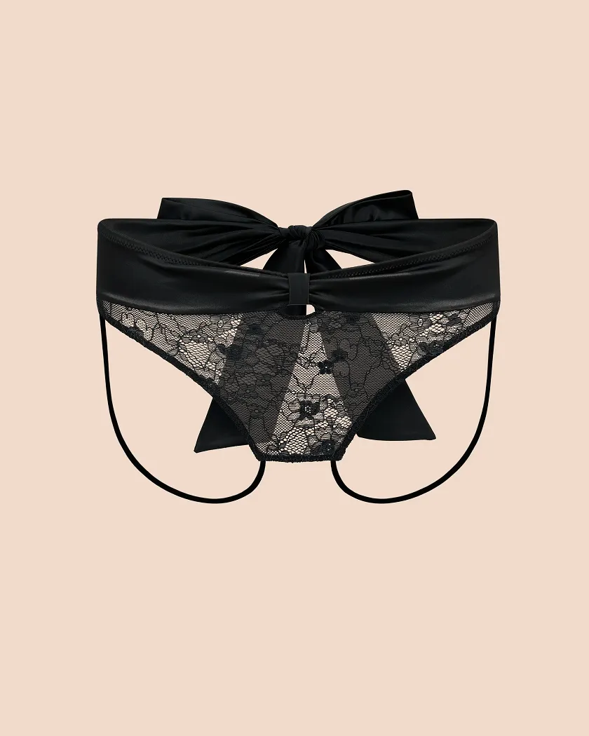 Amaya Crotchless Black panty bundle Still 7