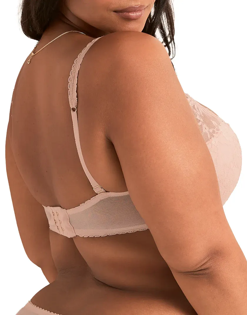 Alexiane Medium Pink 2 Push Up bra bundle Model 4