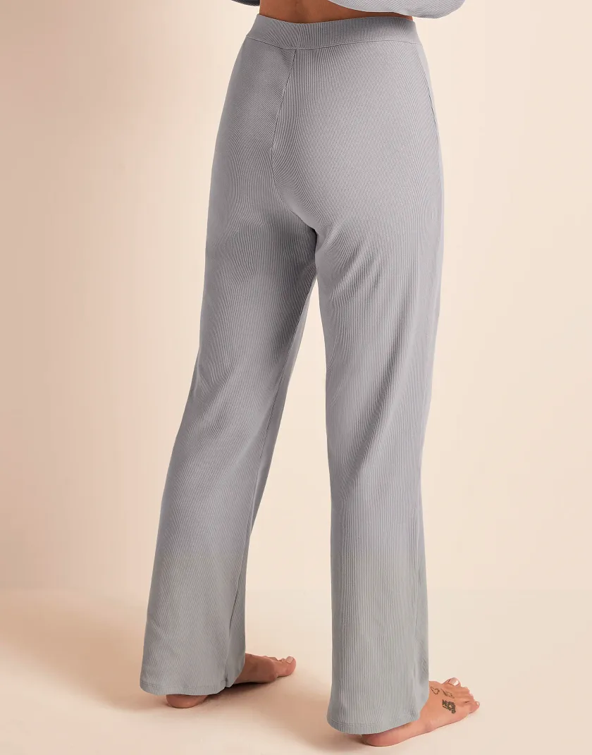 Rib Boyfriend Pant Medium Gray lounge bundle Model 3