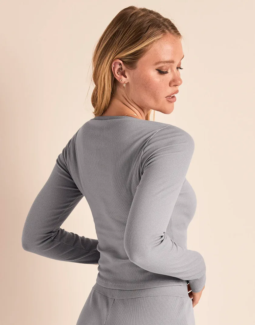 Rib Long Sleeve Medium Gray lounge bundle Model 4