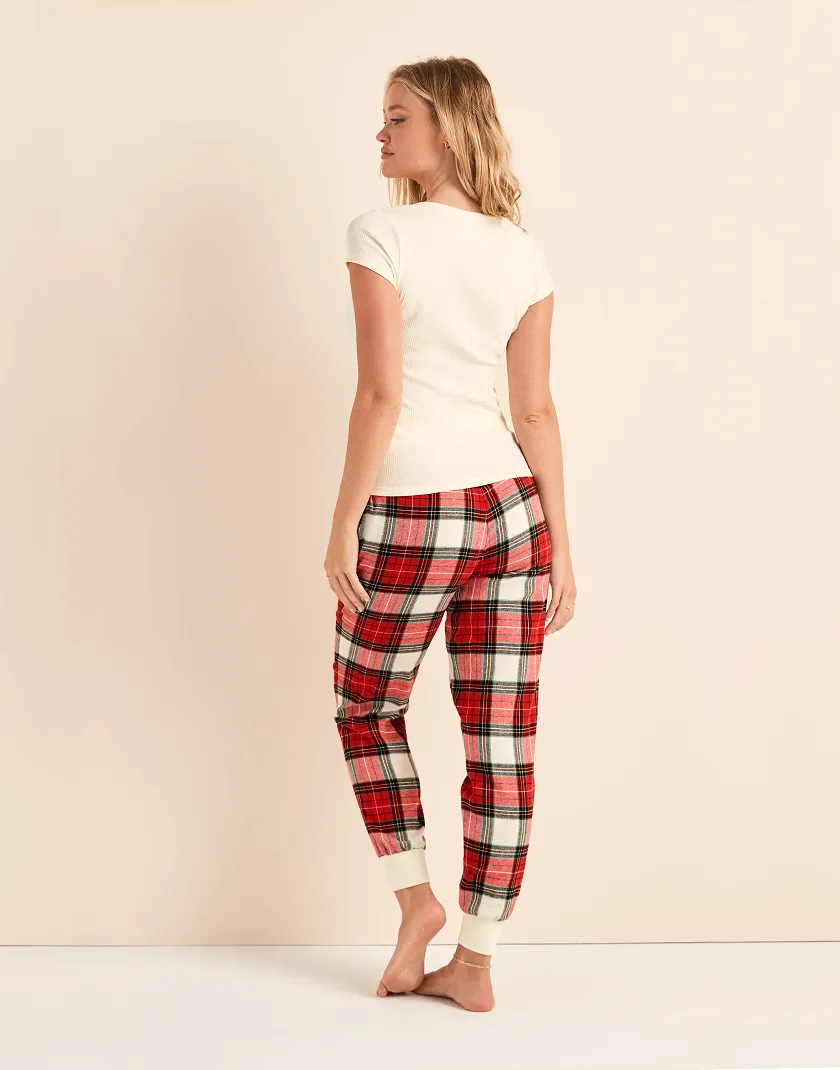 Caileigh White 2 sleepwear bundle Model 4