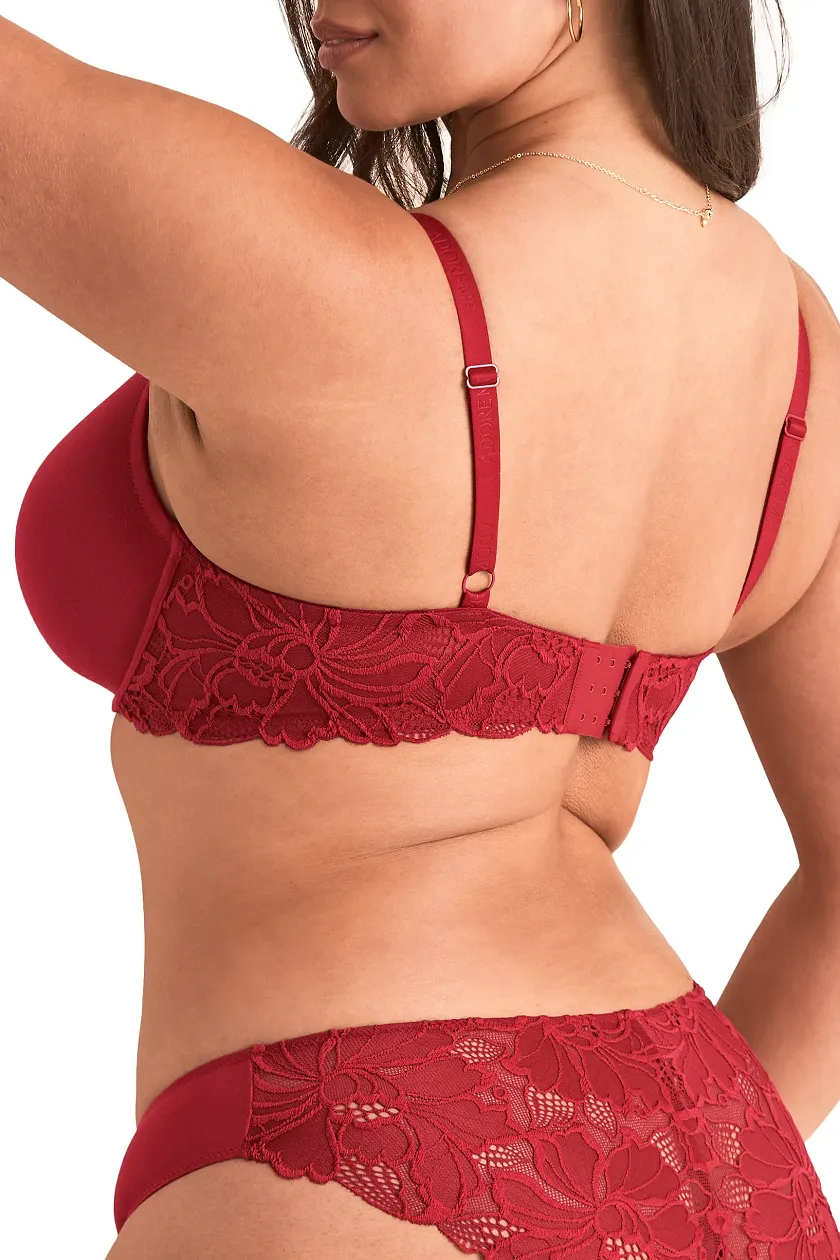 Teagan B1 Dark Red 2 Contour bra bundle Model 4