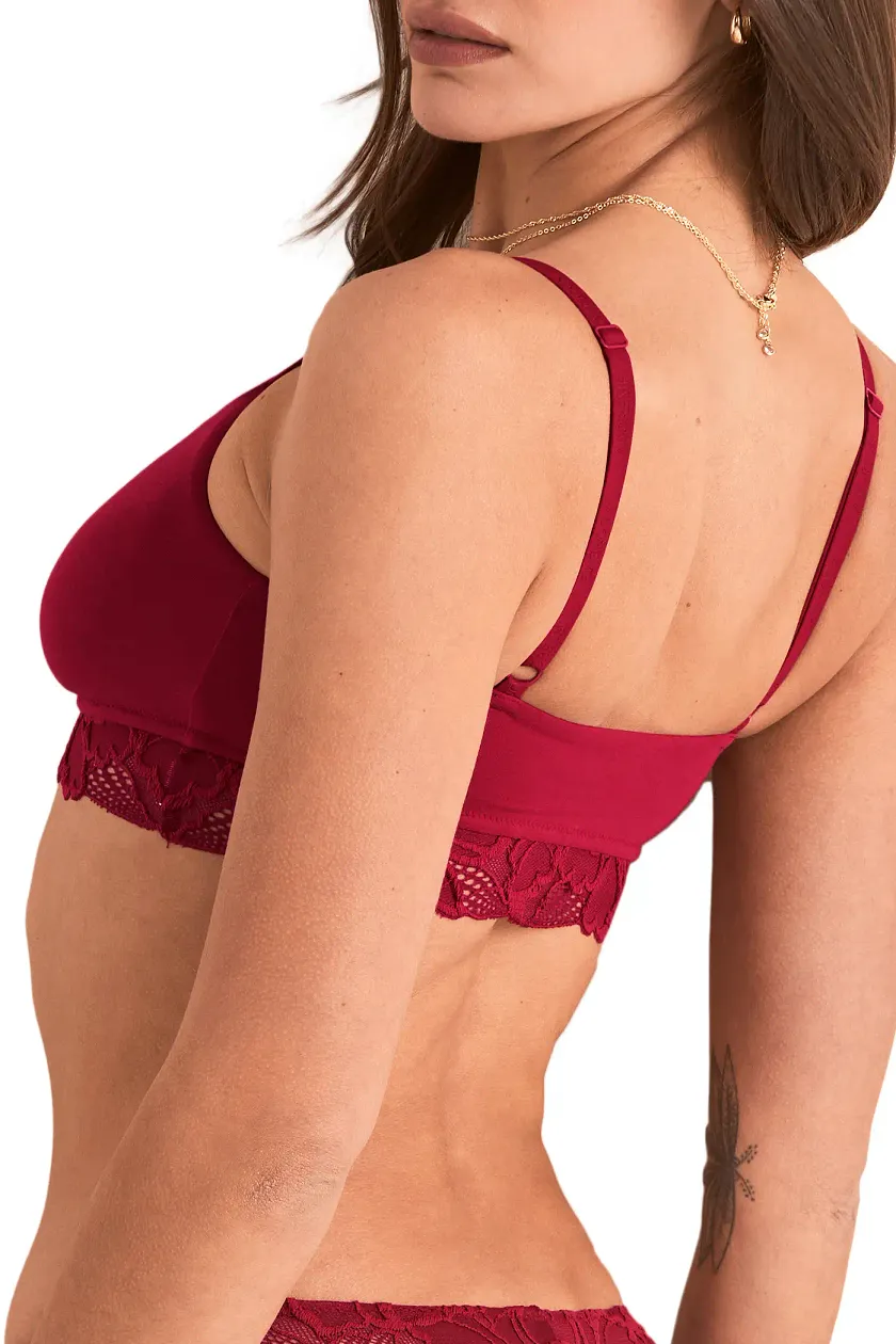 Shiloh B1 Dark Red 2 Contour bra bundle Model 3