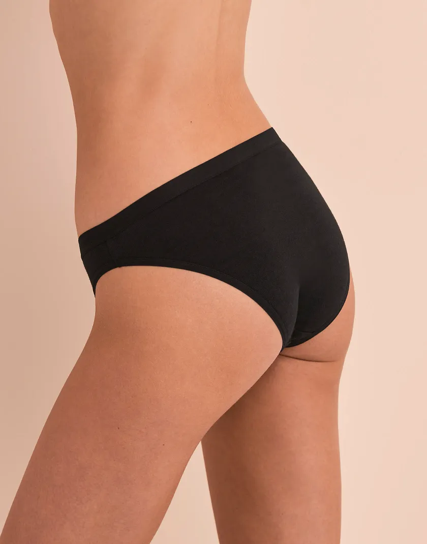 Everly Bikini Black panty bundle Model 4