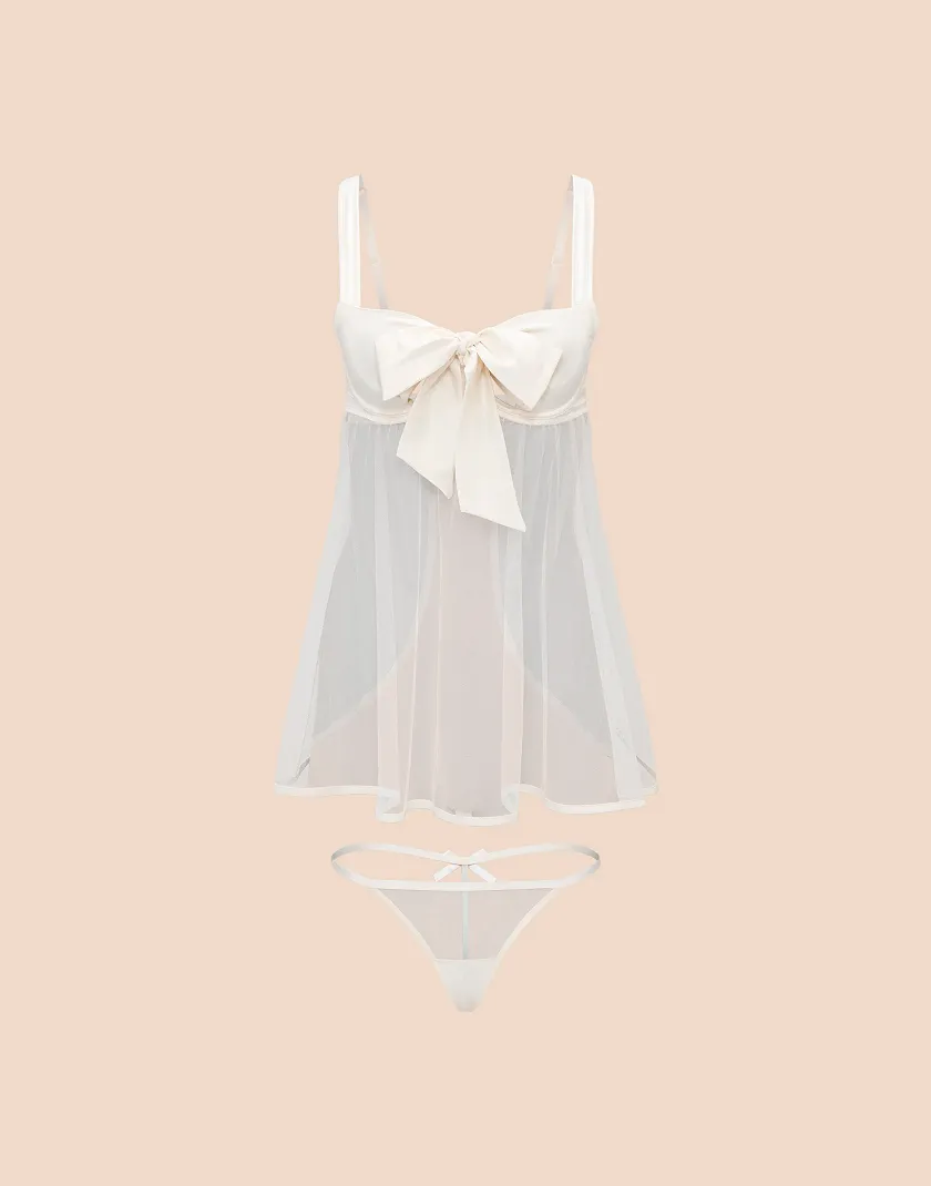 Bessima B1 White Unlined lingerie bundle Still 6