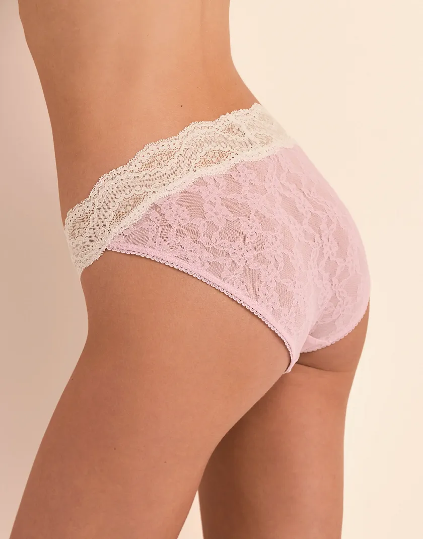 Maud Bikini Light Pink panty bundle Model 3