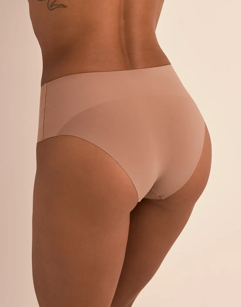 Trista High Cut Medium Beige panty bundle Model 3