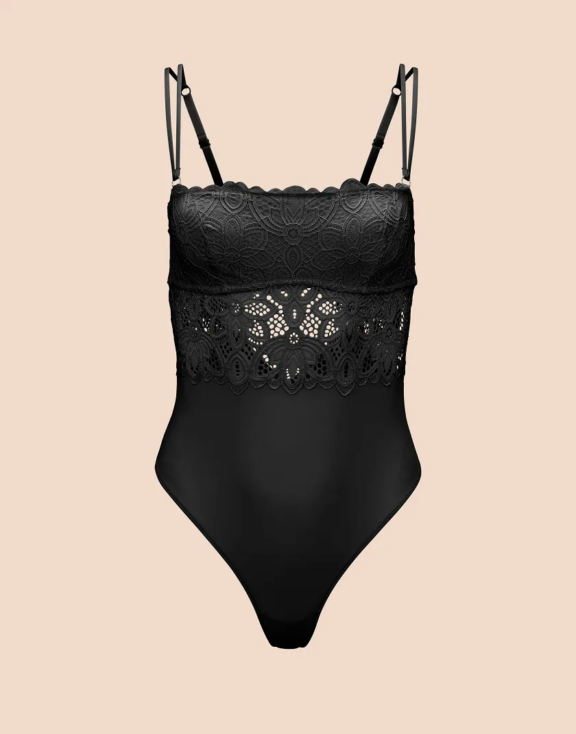 Summer Black Lined lingerie bundle Still 3