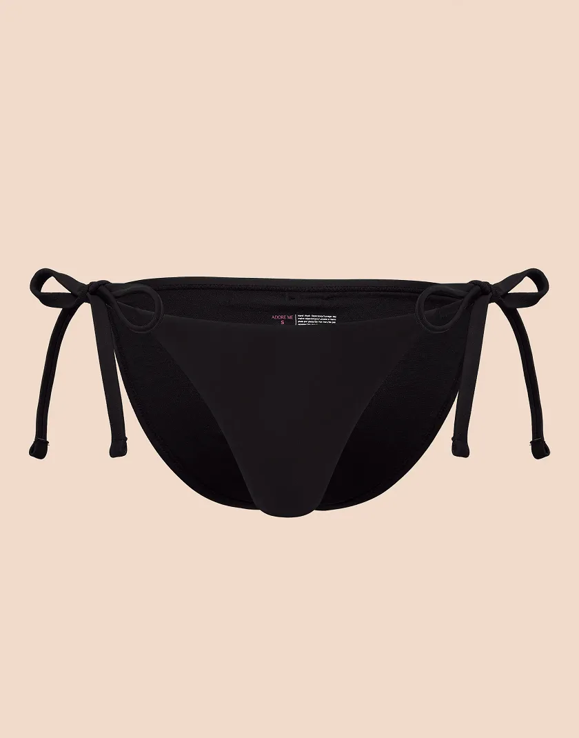 Tenni Black swimwear bundle Still 3