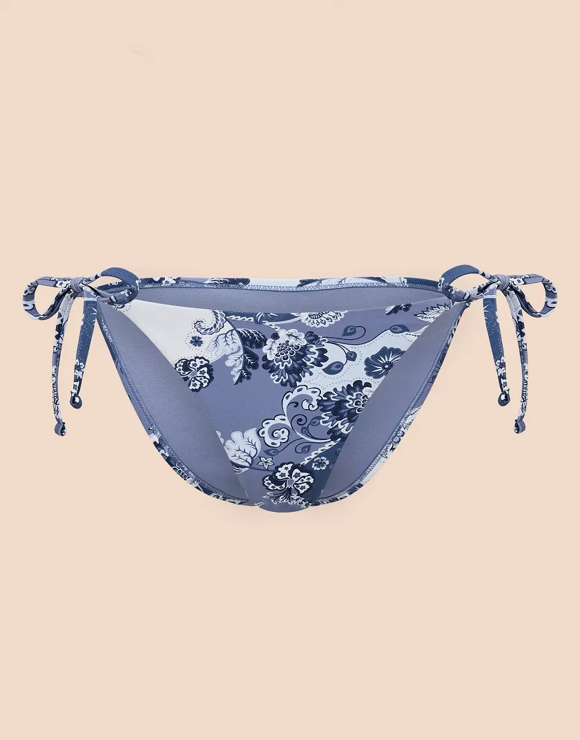 Tenni Paisley Blue swimwear bundle Still 4