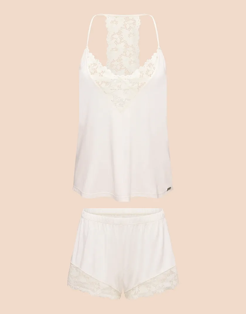 Jacky B1 Light White sleepwear bundle Still 5