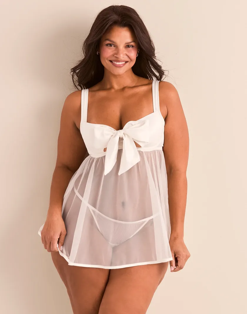 Bessima B1 White Unlined lingerie bundle Model 3
