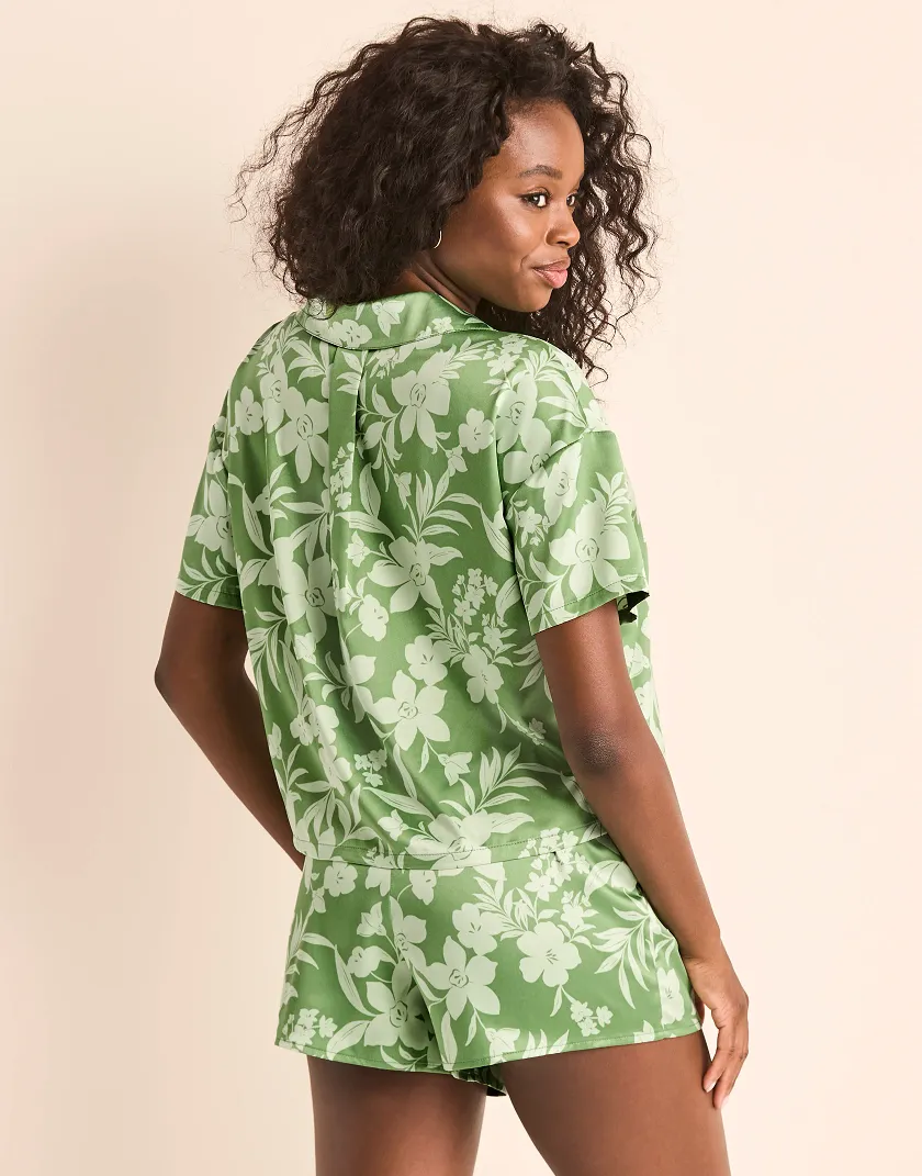 Lisbeth Floral Green sleepwear bundle Model 3