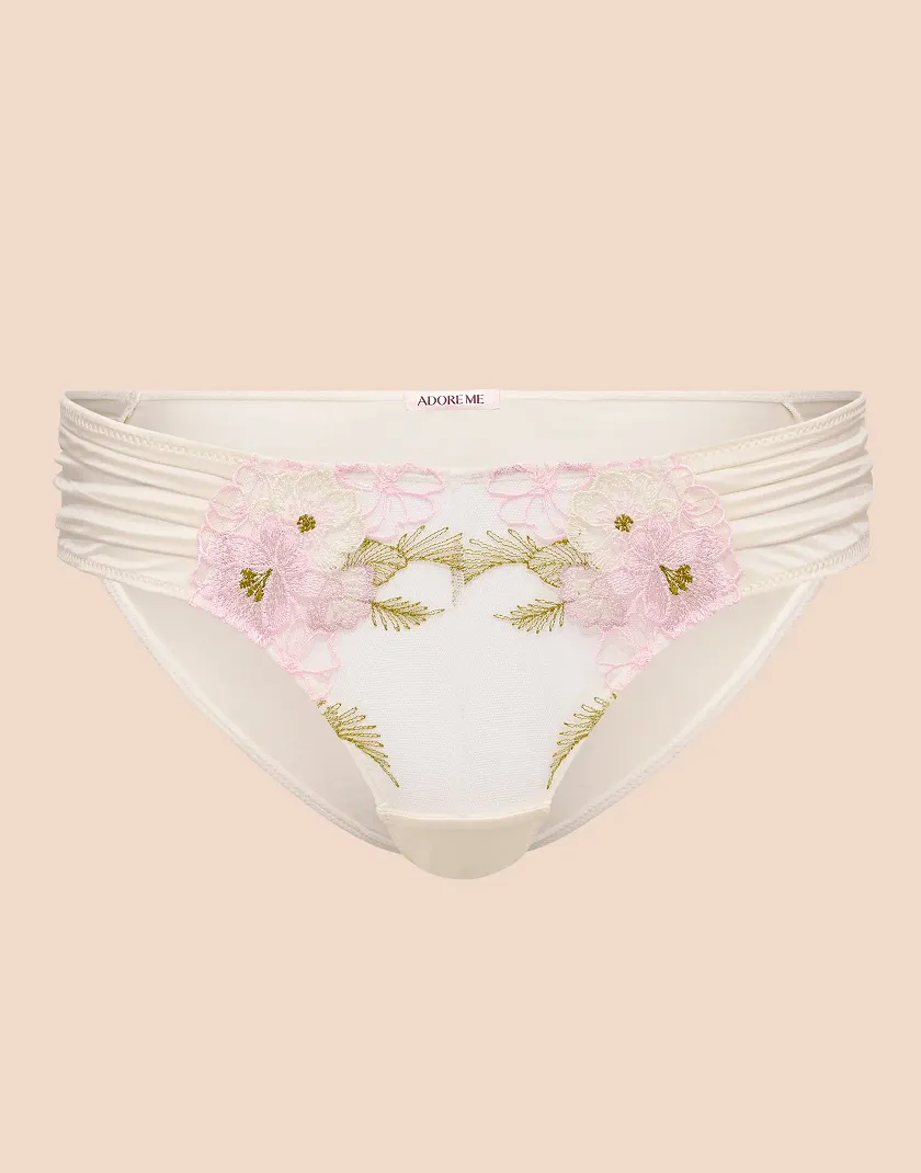 Carolyn Brazilian Light White panty bundle Still 3