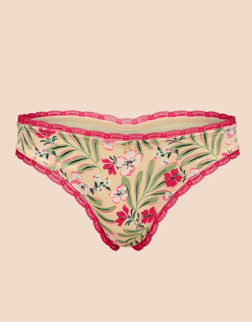 Elsie Thong Tropical Beige panty bundle Still 3