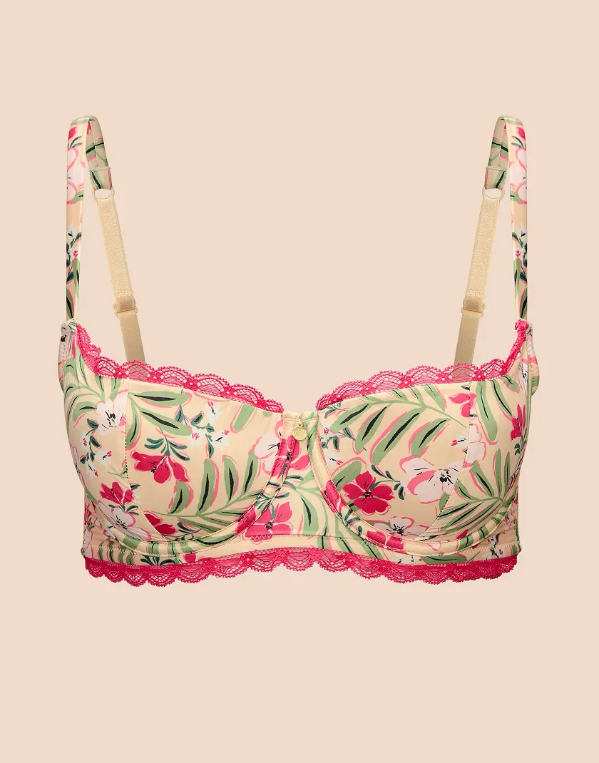 Elsie Tropical Beige 2 Contour bra bundle Still 5