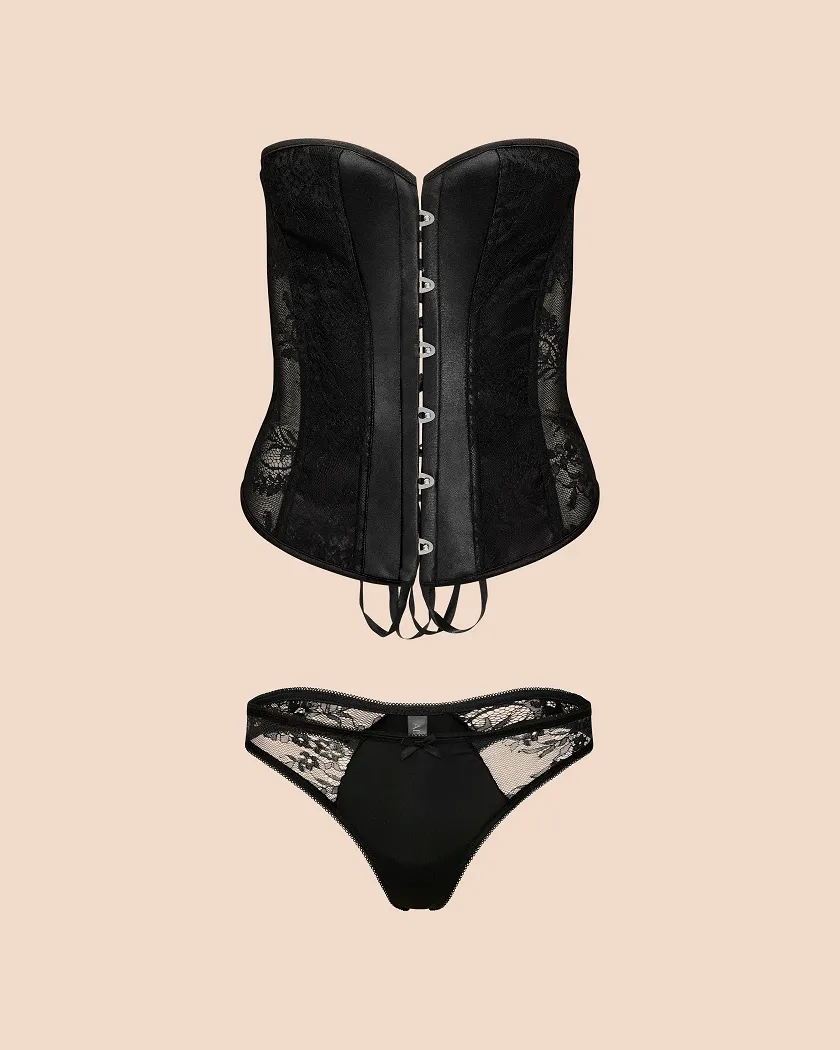 Ashoka Black corset bundle Still 3