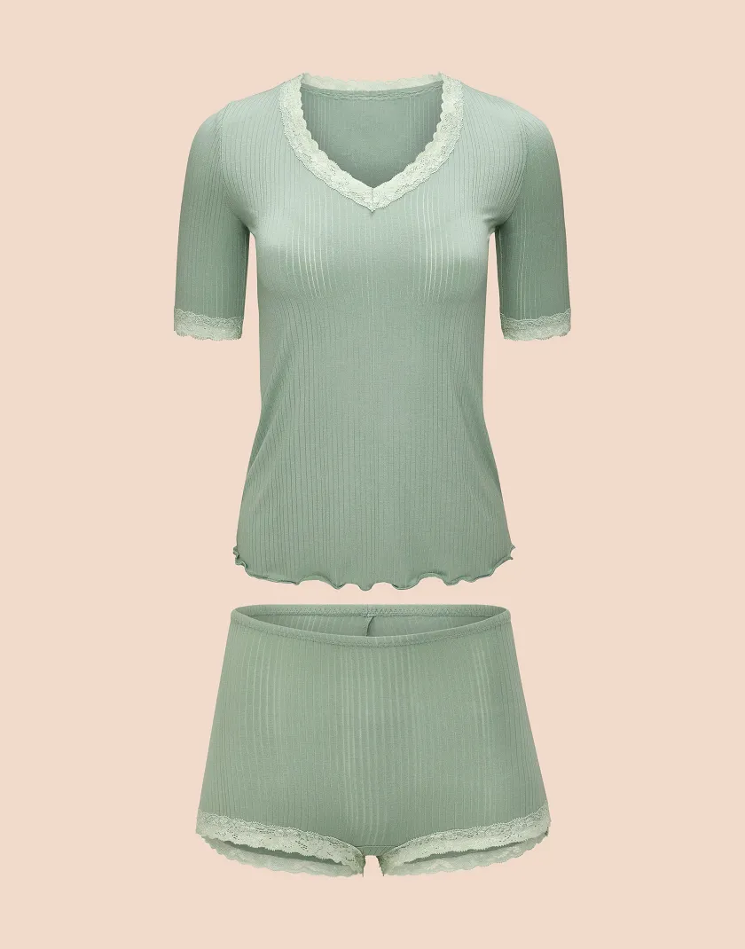 Roxie Medium Green lounge bundle Still 3