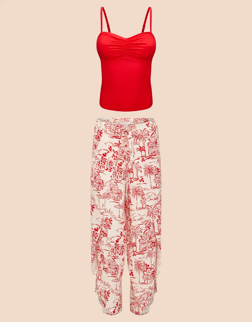 Patti Dark Red lounge bundle Still 3