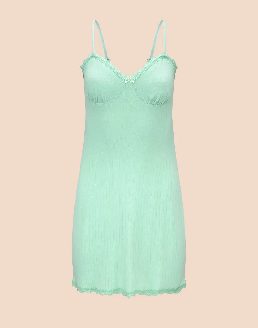 Emmy Medium Green sleepwear bundle Still 3