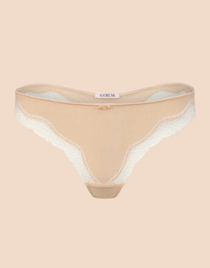 Lilou Thong Light Beige panty bundle Still 3