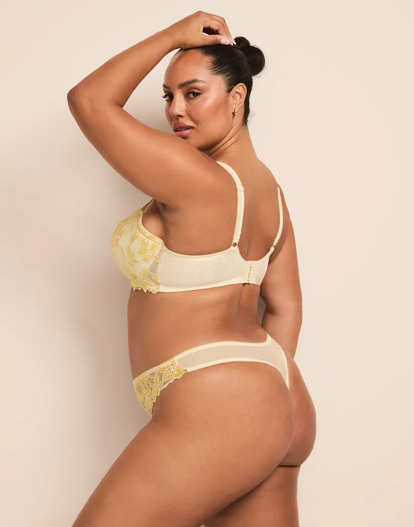 Mellody Light Yellow 2 Push Up bra bundle Model 9