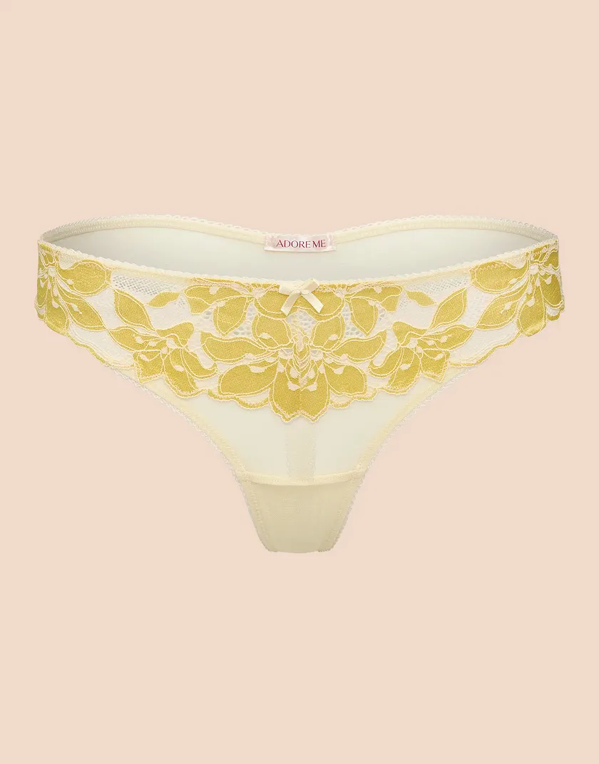 Mellody Thong Light Yellow panty bundle Still 3