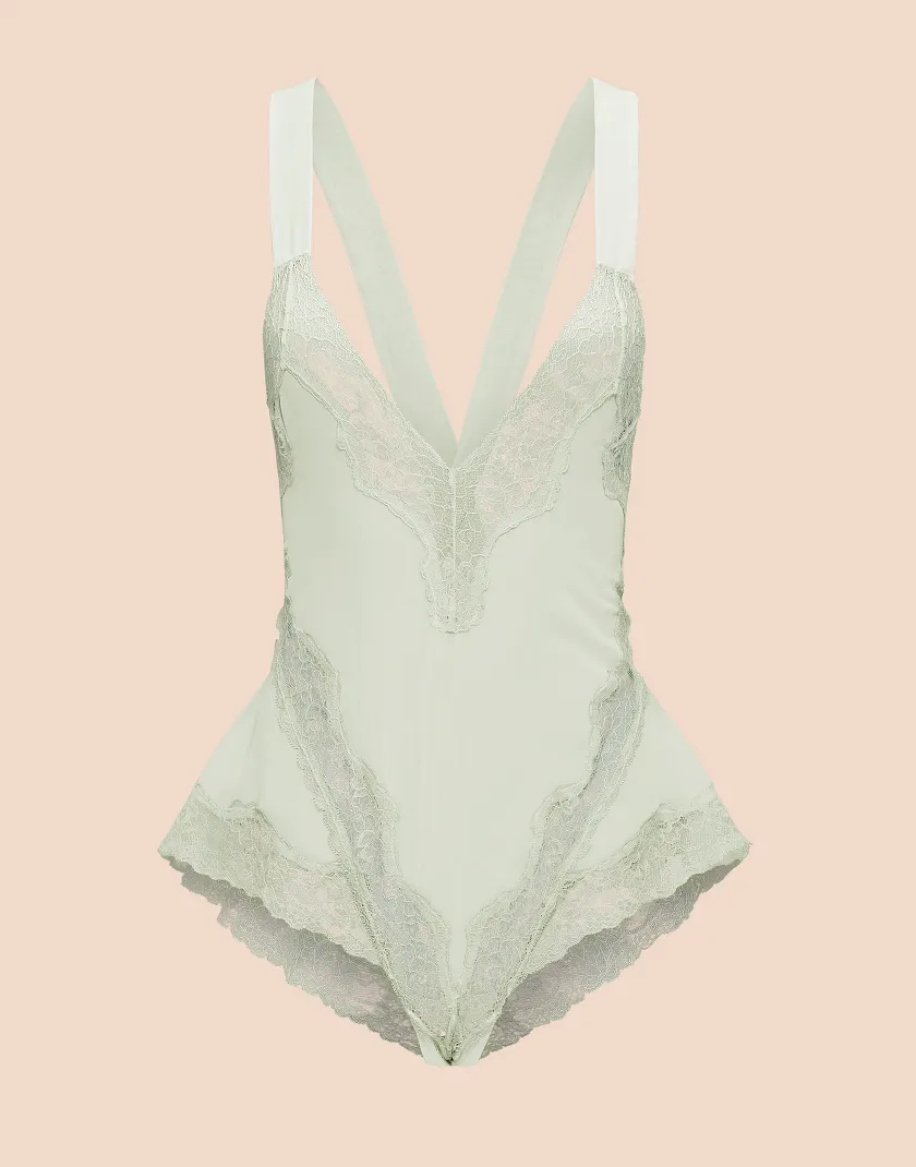 Maribel Light Green lingerie bundle Still 3