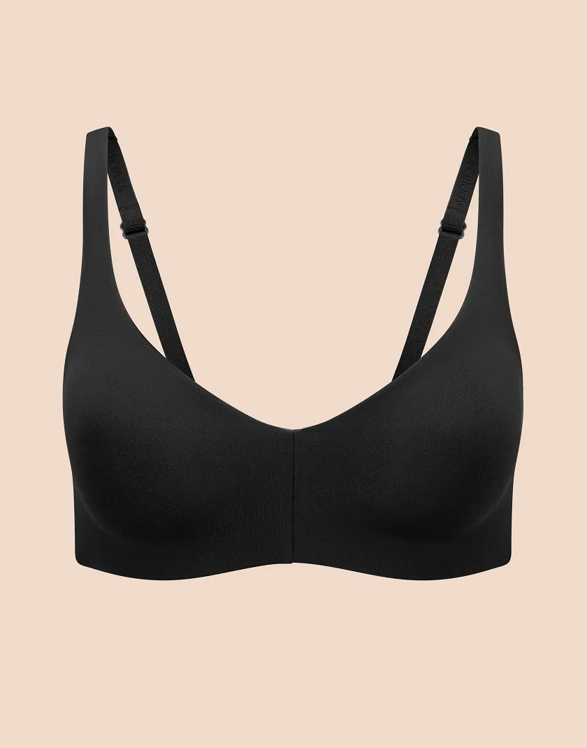 Solene Black Unlined bra bundle Still 3