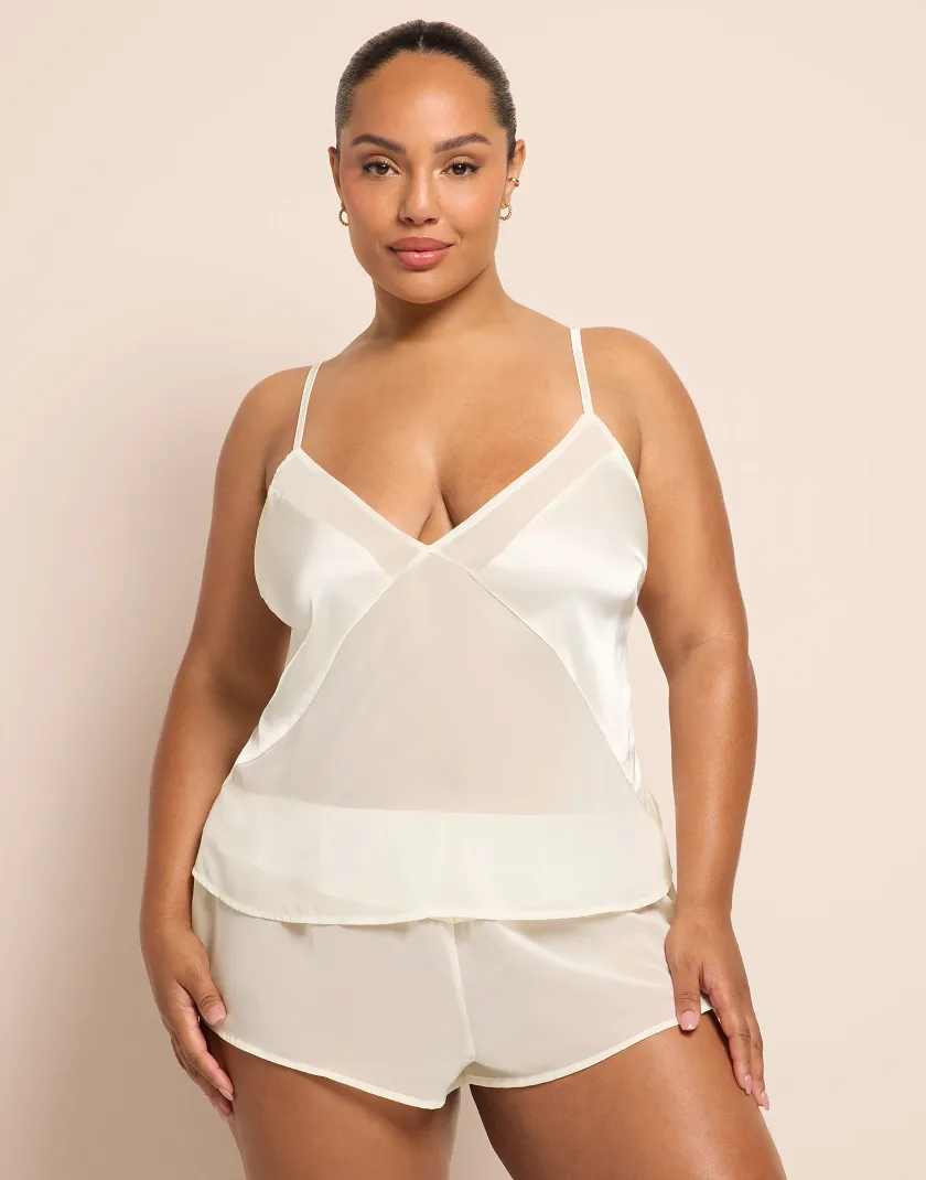 Kimberley Light White lingerie bundle Model 2