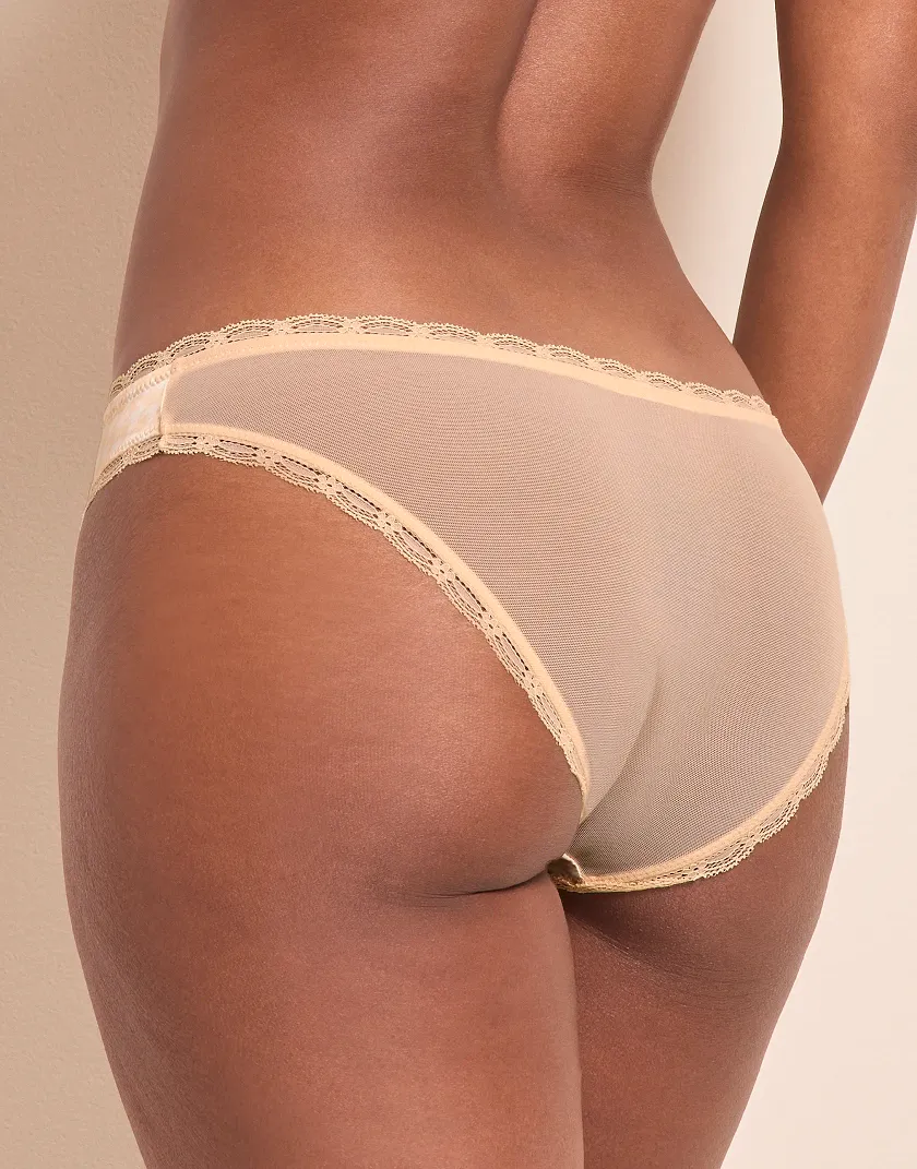 Elsie Bikini Plaid Beige panty bundle Model 2