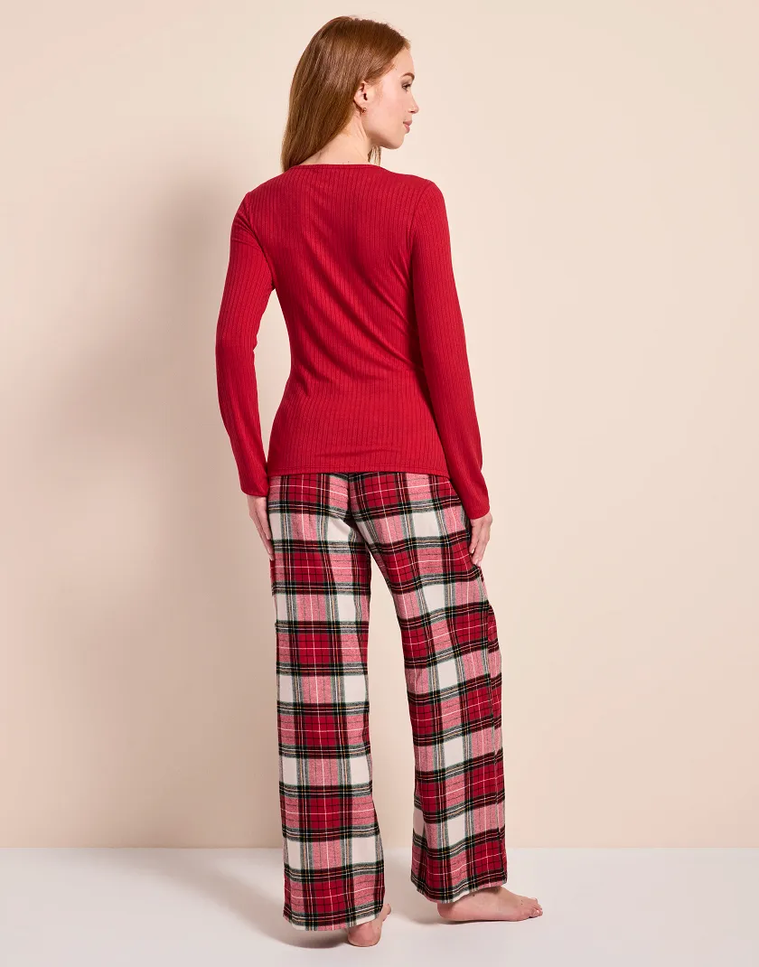 Lee Dark Red sleepwear bundle Model 4
