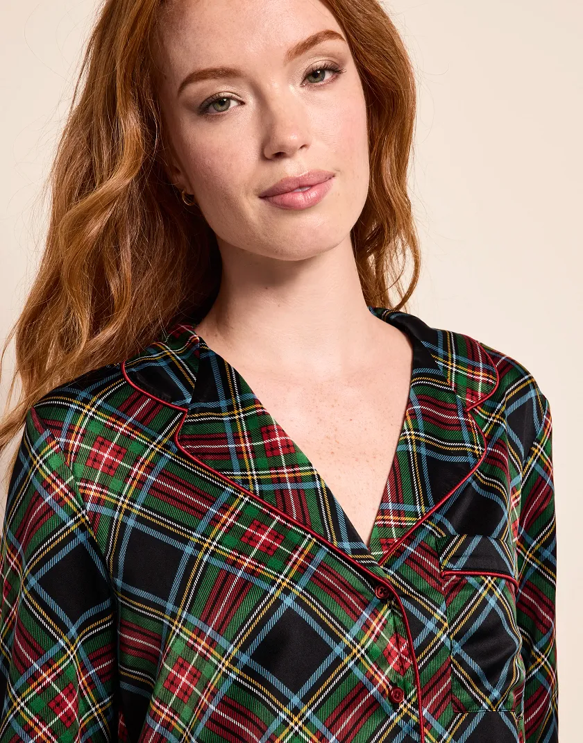 Raven Plaid Black sleepwear bundle Model 6