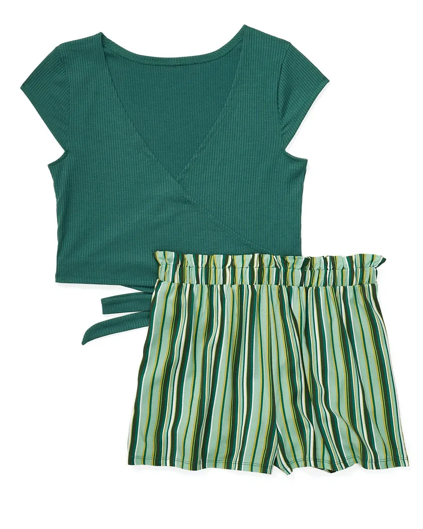 Etta Dark Green sleepwear bundle Still 4
