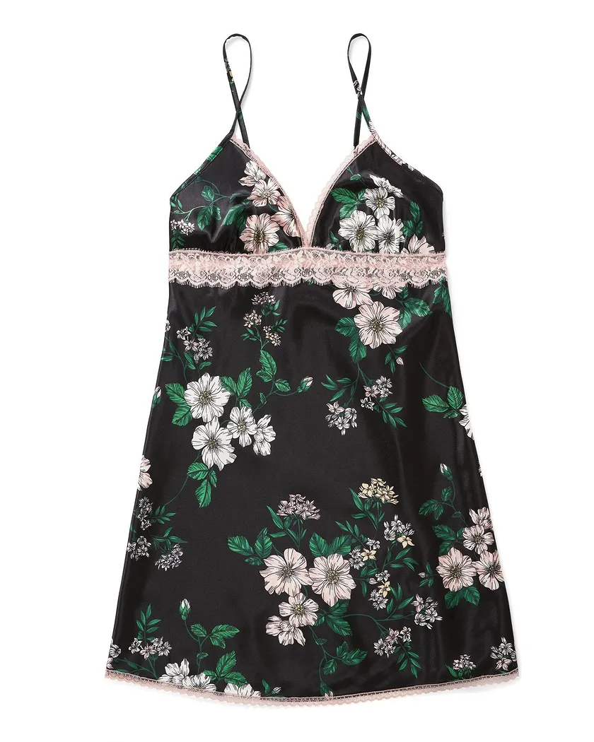 Lizzi Floral Black lingerie bundle Still 4