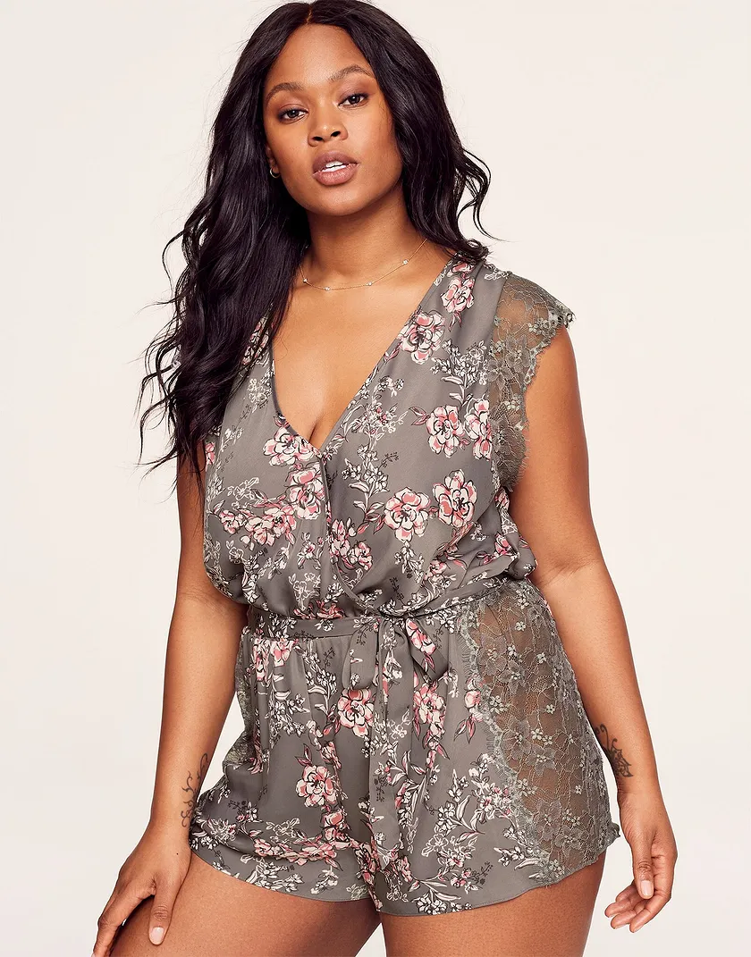 Maille Watercolor Gray Plus lingerie bundle Model 1