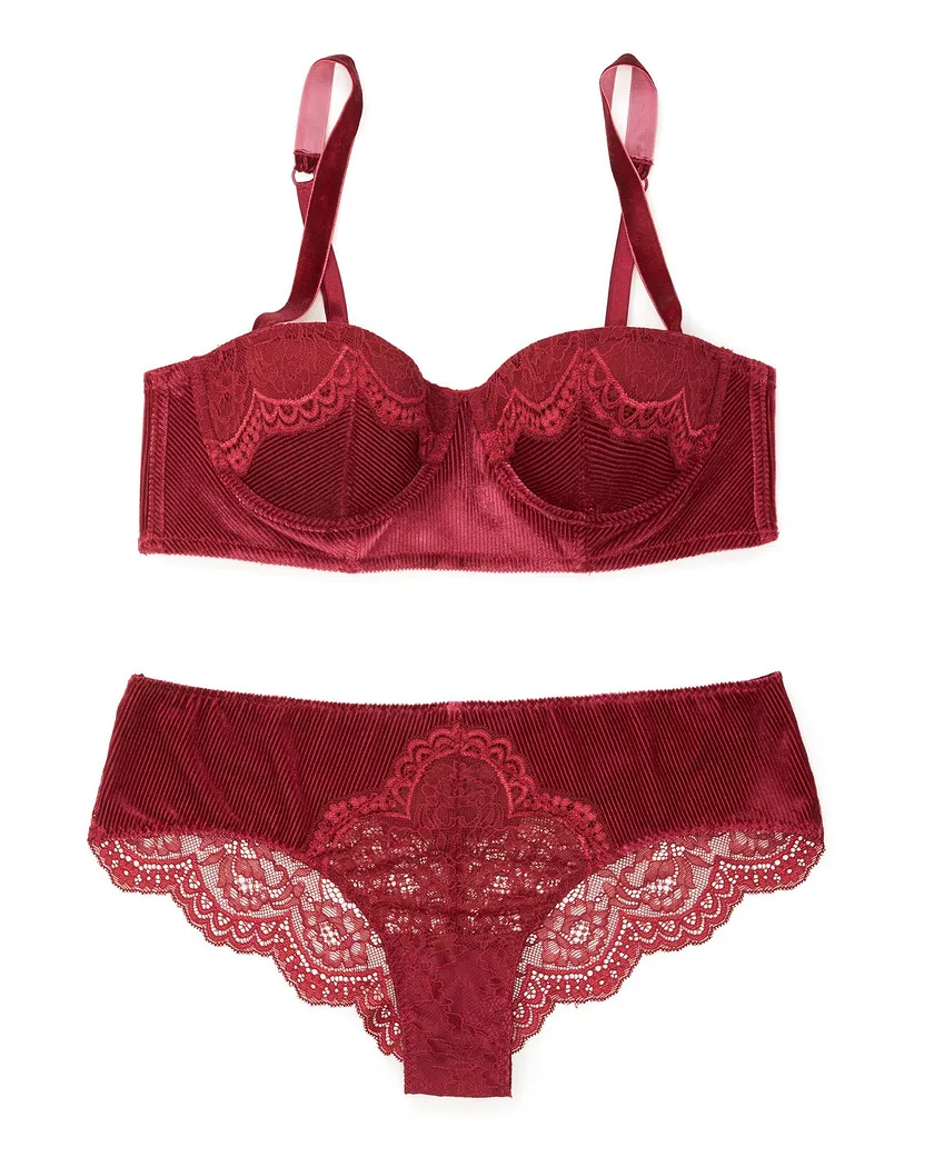 Cadyna Dark Red 2 Lightly Lined bra bundle Still 2