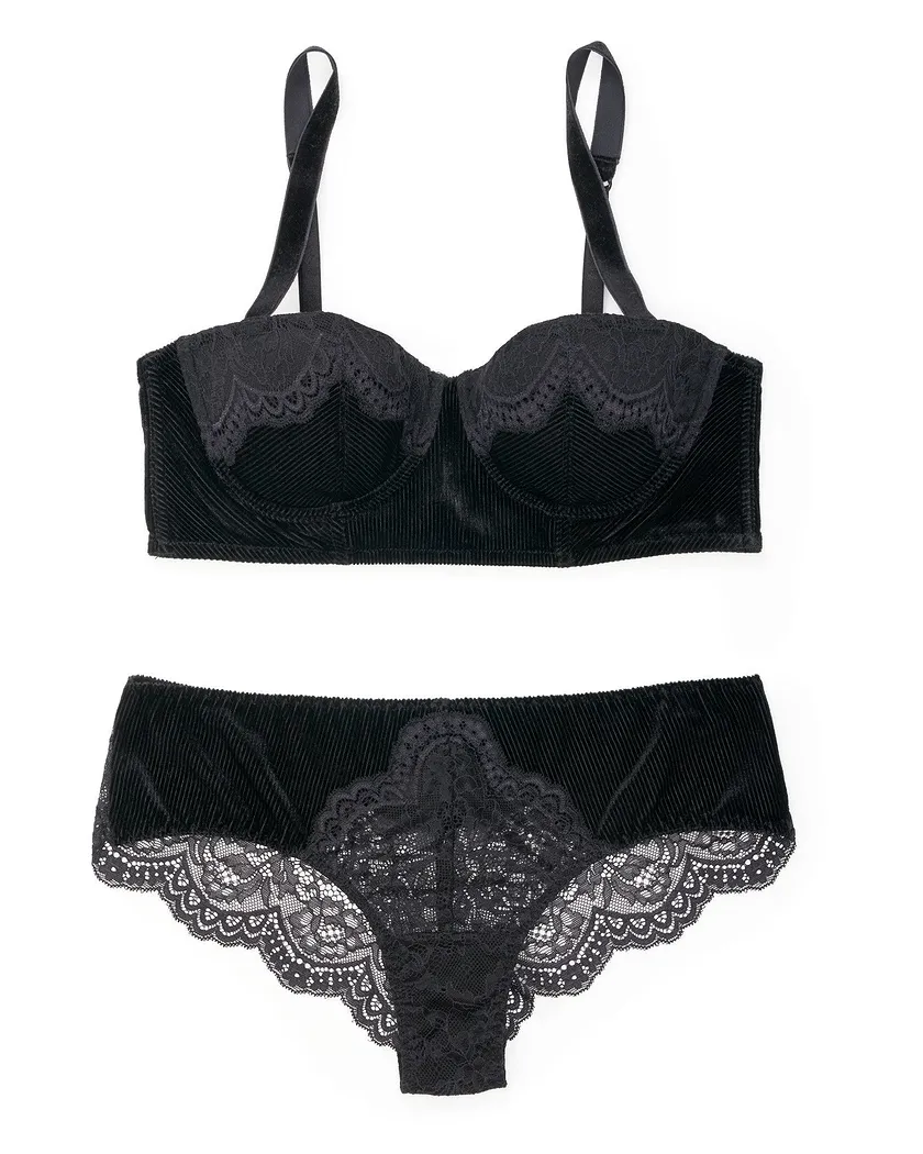 Cadyna Black 2 Lightly Lined bra bundle Still 2
