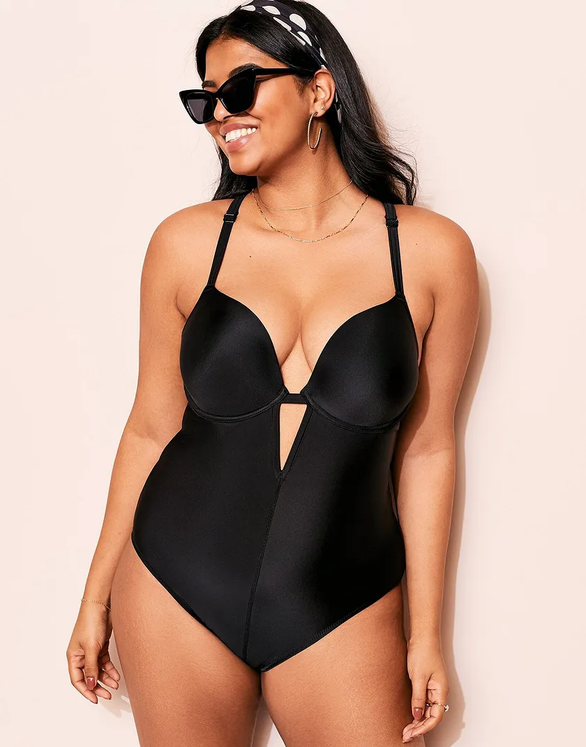 Evie Black Plus Lightly Lined swimwear bundle Model 1