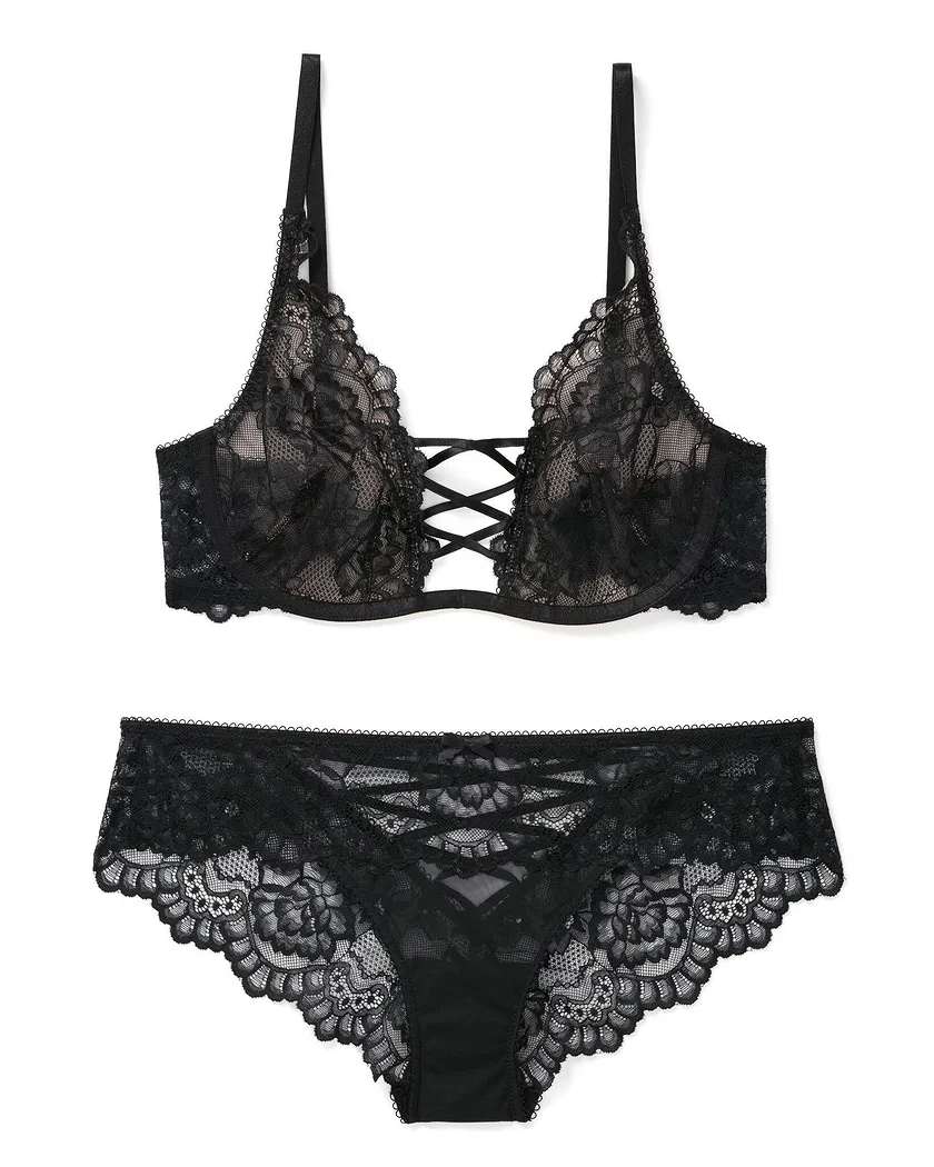 Clio Black 2 Unlined bra bundle Still 3