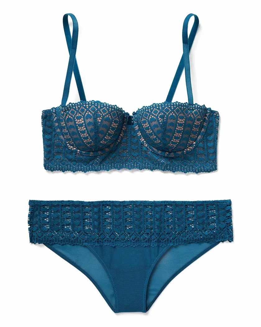 Nymphadora Dark Blue 2 Contour bra bundle Still 3