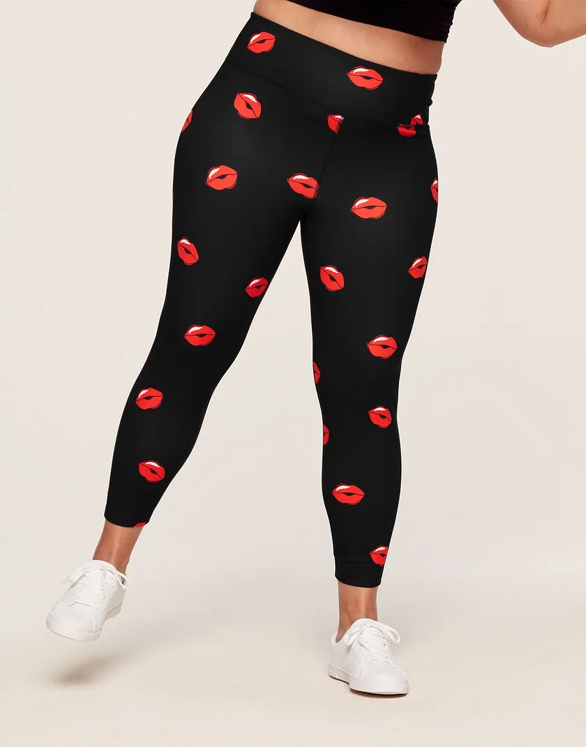 Cora Cozy 7/8 Novelty Black Plus activewear bundle Model 1