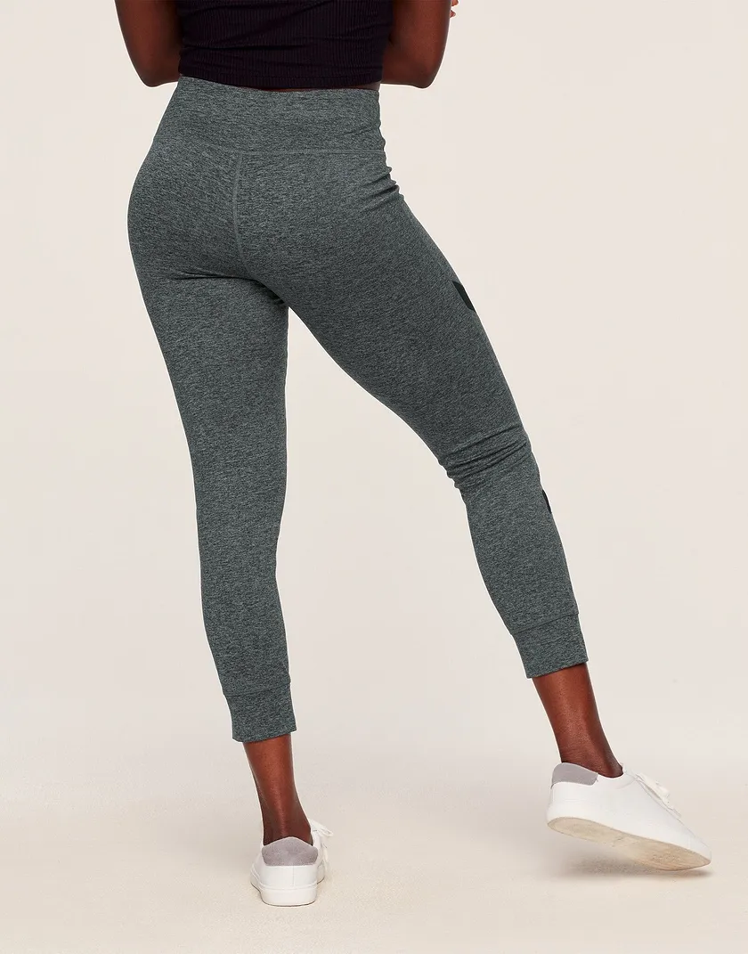 Gail Black lounge bundle Model 6